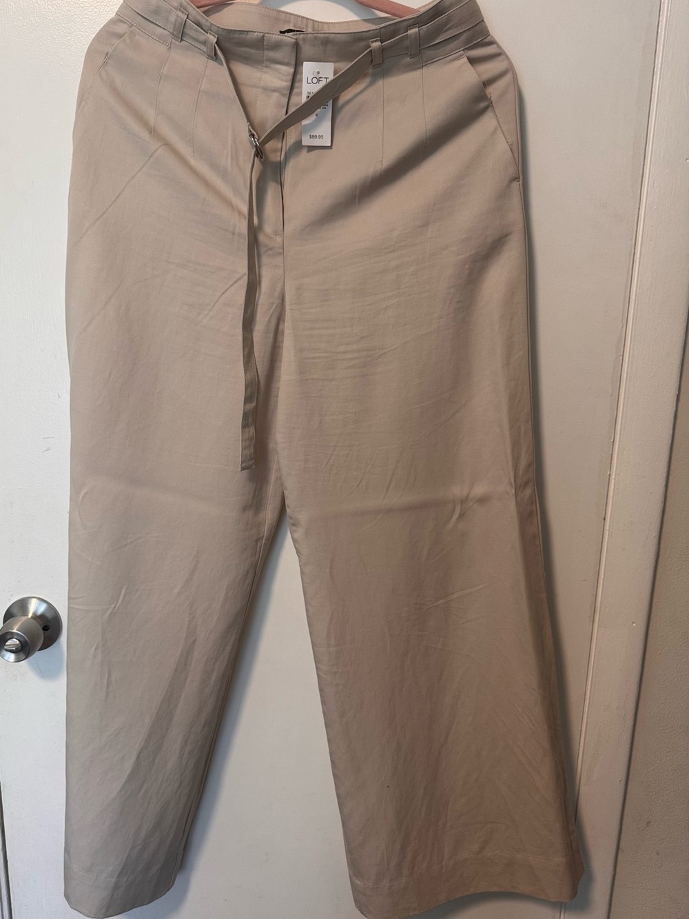 LOFT Women's Khaki Straight-Leg Chinos - Light Beige